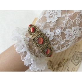 Metal Cat's Eye Ladies Watch
