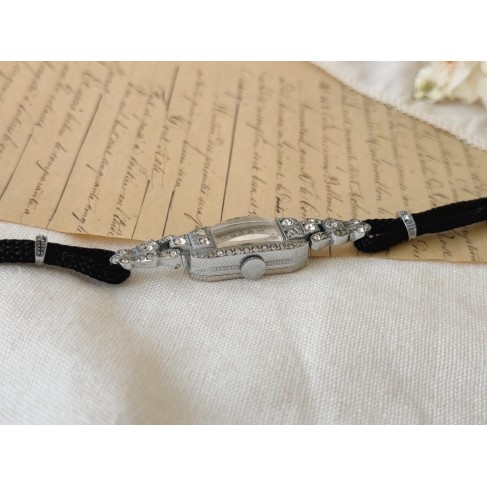 Vintage Strap Women's Watch